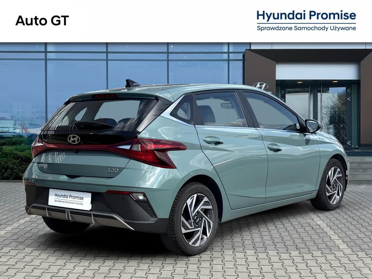 Hyundai i20 - zdjęcie 2
