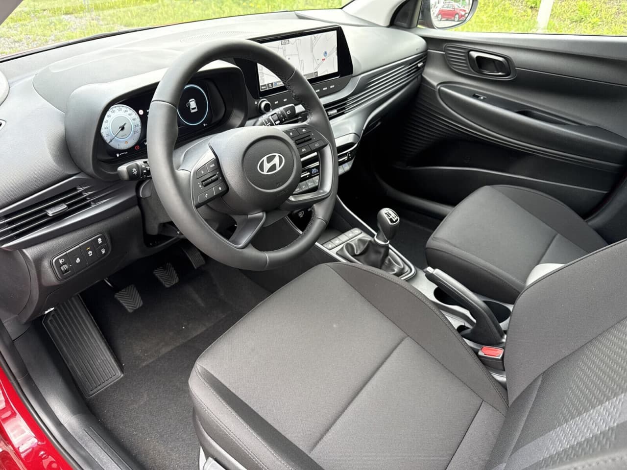 Hyundai i20 - zdjęcie 9