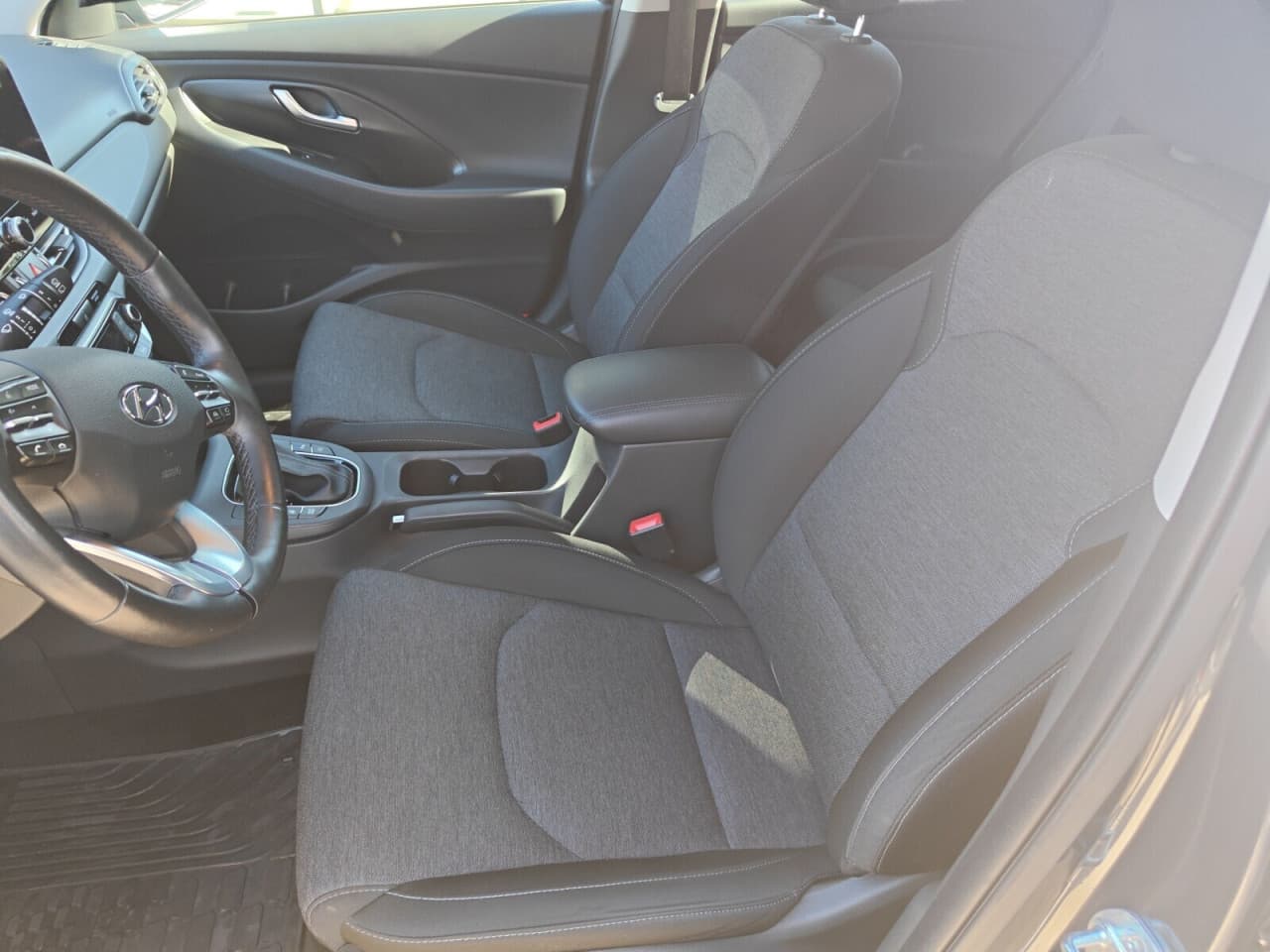 Hyundai i30 - zdjęcie 12