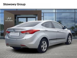 Hyundai Elantra - miniatura 6