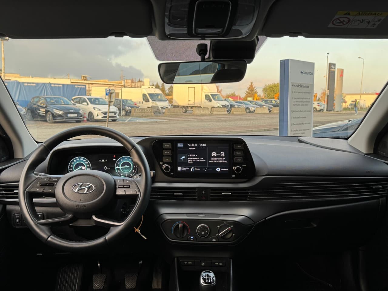 Hyundai i20 - zdjęcie 9