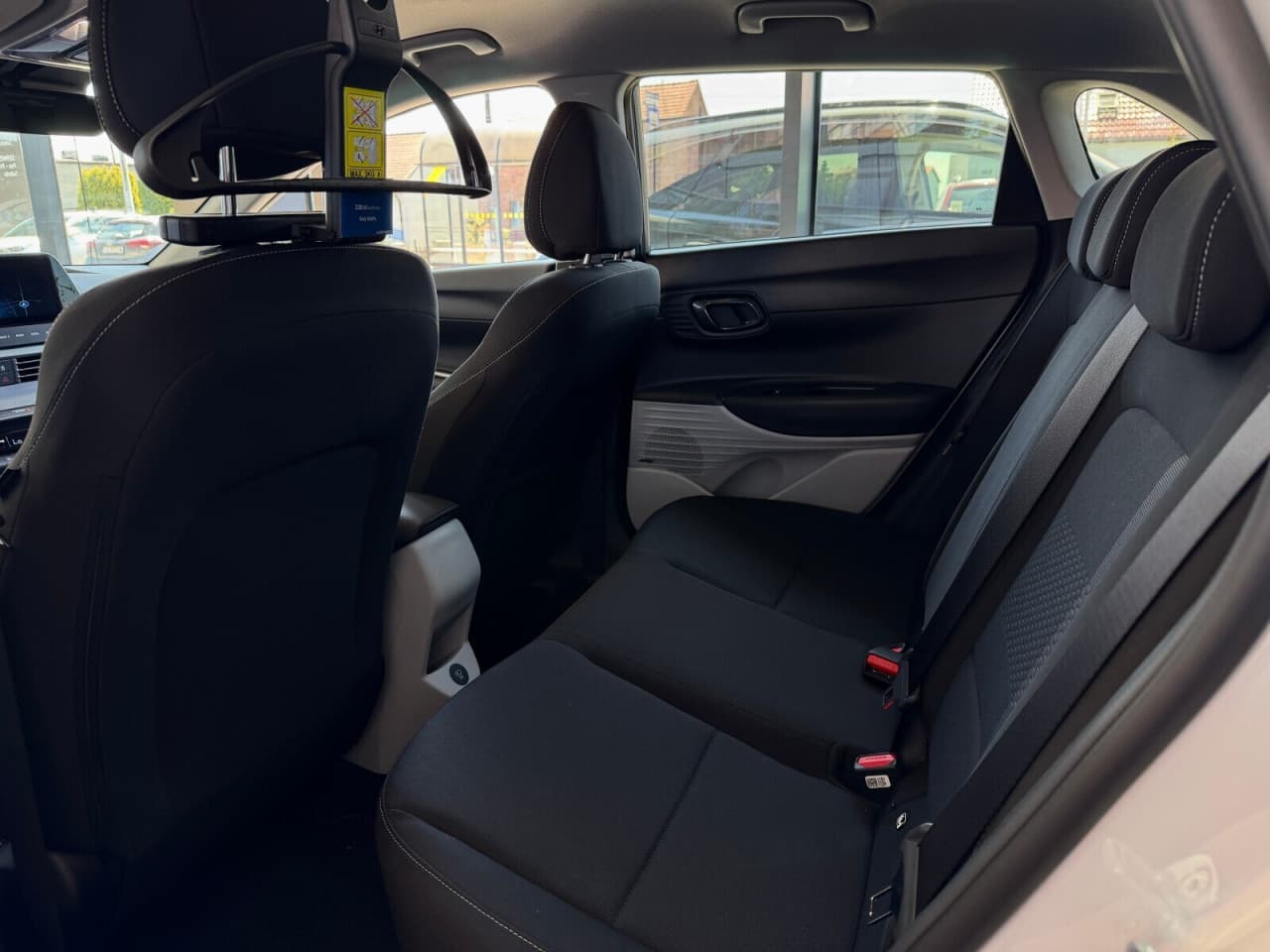 Hyundai i20 - zdjęcie 12