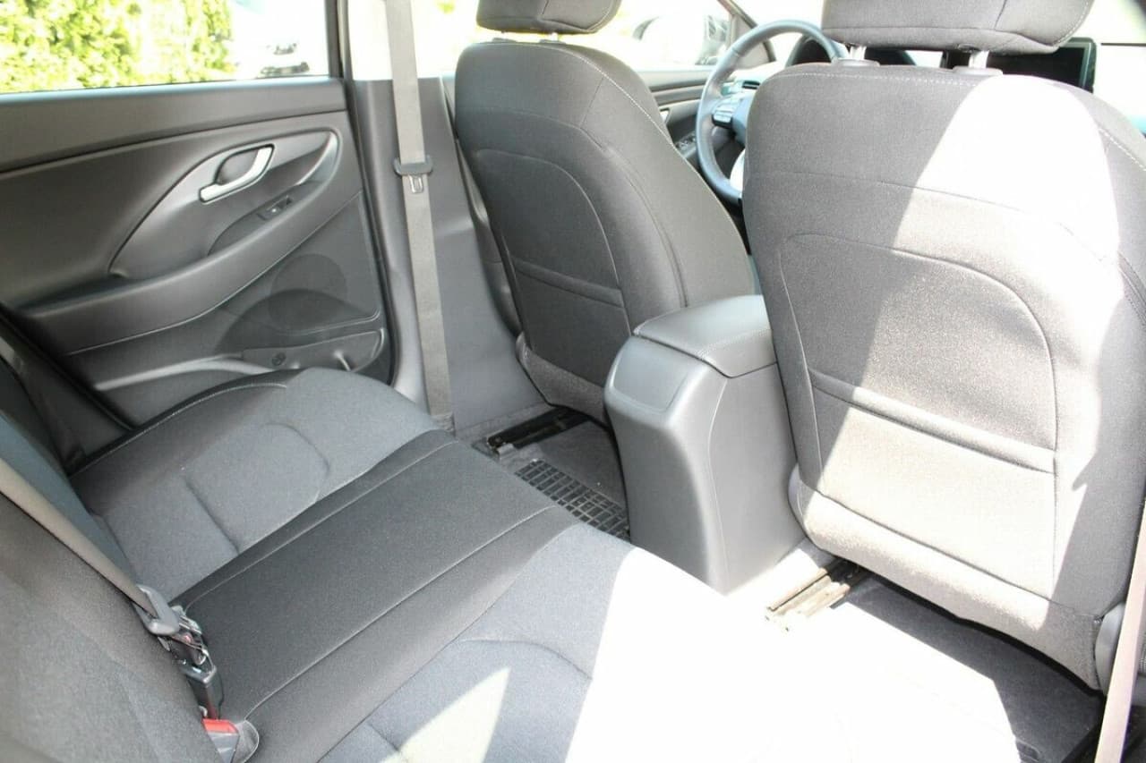 Hyundai i30 - zdjęcie 17