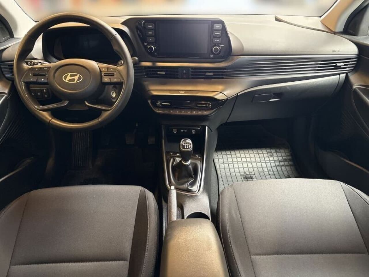 Hyundai i20 - zdjęcie 3