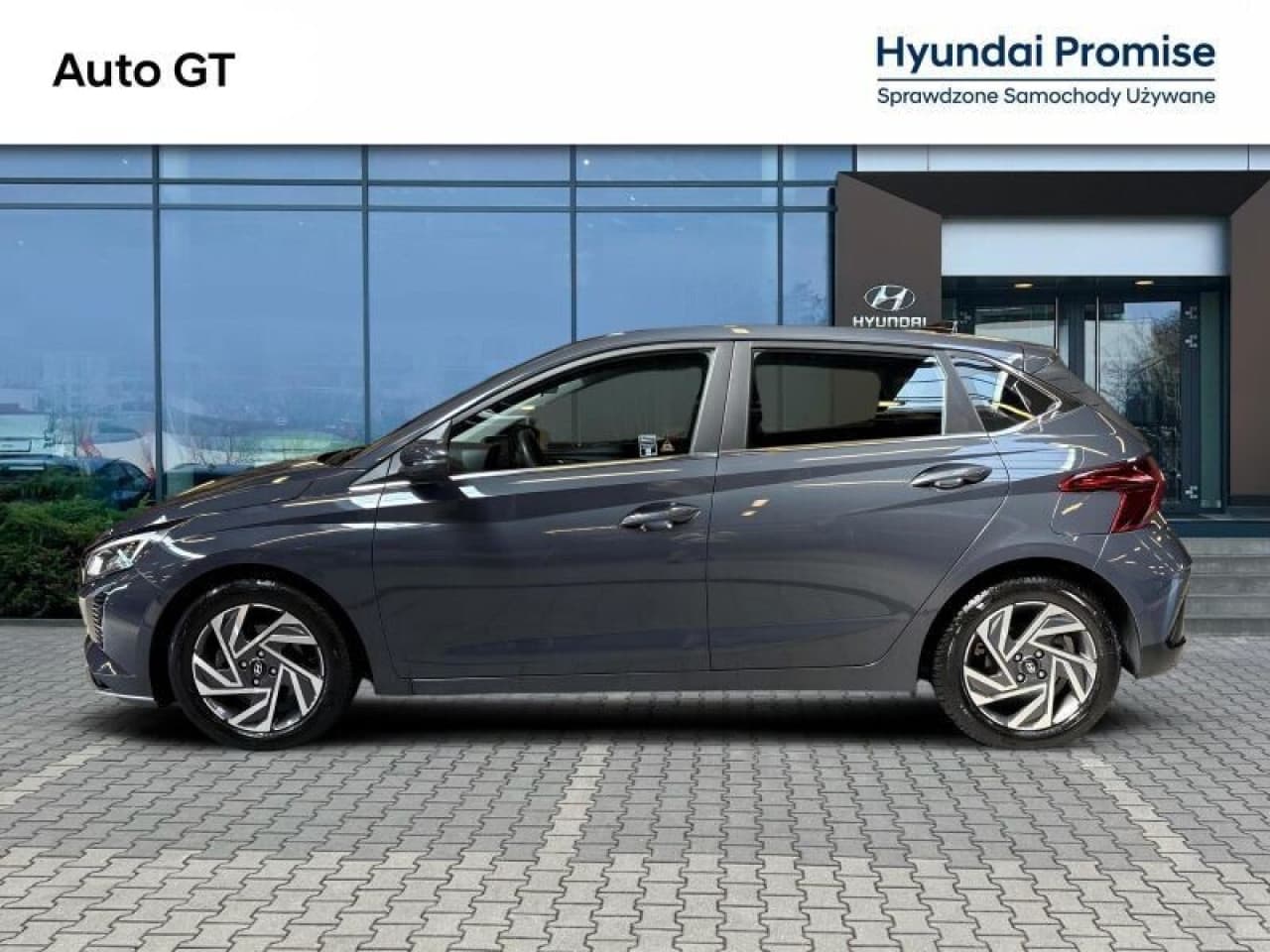 Hyundai i20 - zdjęcie 20
