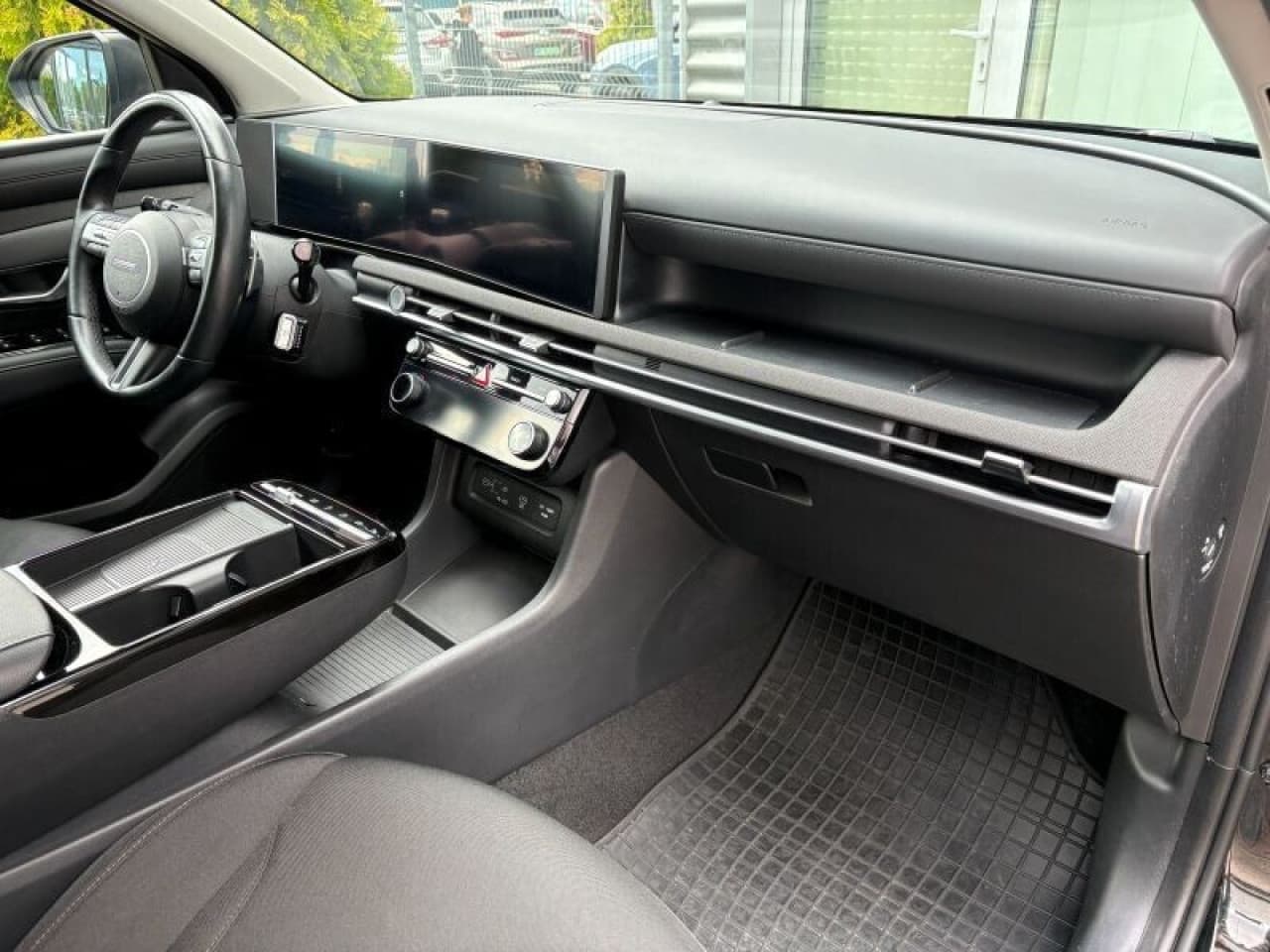 Hyundai Tucson - zdjęcie 8