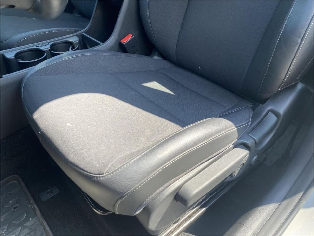 Hyundai Kona - zdjęcie 4